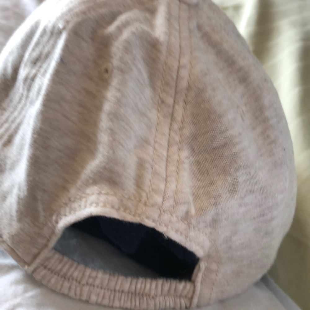 GAP logo cap - Picture 5 of 5